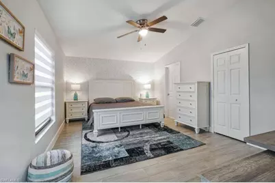 3911 NW 40th Ln, Cape Coral, FL 33993 - Photo 7