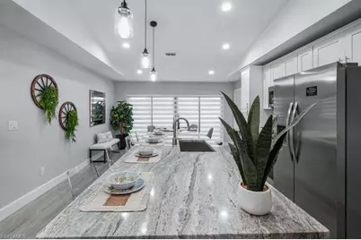 3911 NW 40th Ln, Cape Coral, FL 33993 - Photo 9