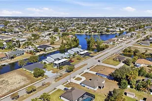 1135 Gleason Pkwy, Cape Coral, FL 33914 - Photo 29