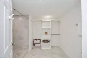 320 Horse Creek Dr, Naples, FL 34110 - Photo 17