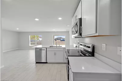 2911 NW 9th Ave, Cape Coral, FL 33993 - Photo 15