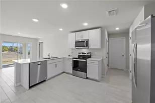 2911 NW 9th Ave, Cape Coral, FL 33993 - Photo 11