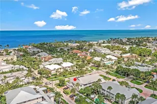 433 2nd St S, Naples, FL 34102 - Photo 1