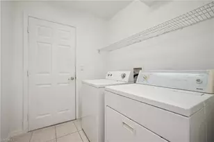 5348 Cypress Ln, Naples, FL 34113 - Photo 27