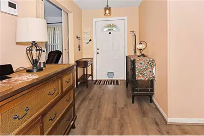 707 NE 16th Pl, Cape Coral, FL 33909 - Photo 3