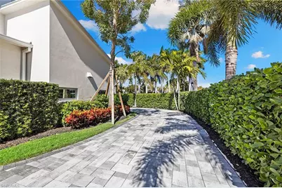 790 6th Ave N, Naples, FL 34102 - Photo 43