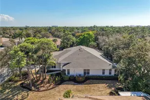 1195 Imperial Dr, Naples, FL 34110 - Photo 27