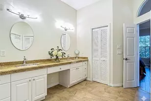 1195 Imperial Dr, Naples, FL 34110 - Photo 9