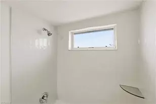 410 SE 7th St, Cape Coral, FL 33990 - Photo 31