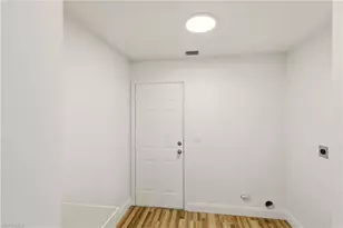 410 SE 7th St, Cape Coral, FL 33990 - Photo 35