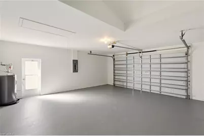 410 SE 7th St, Cape Coral, FL 33990 - Photo 39