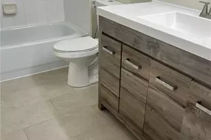 8224 Key Royal Cir, Naples, FL 34119 - Photo 9