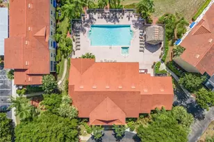 8224 Key Royal Cir, Naples, FL 34119 - Photo 11