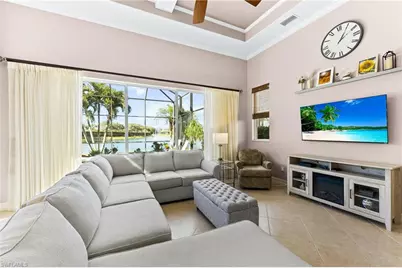 7875 Valencia Ct, Naples, FL 34113 - Photo 13