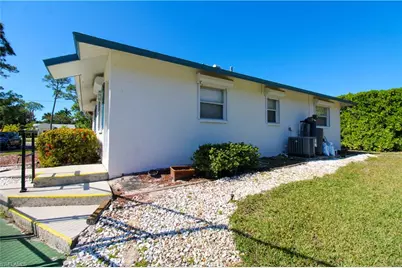 516 Gordonia Rd, Naples, FL 34108 - Photo 11