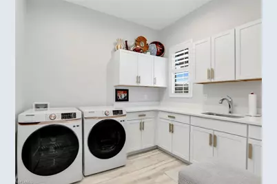 14243 Galley Ct, Naples, FL 34114 - Photo 37