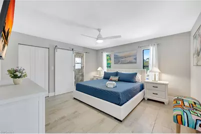 761 99th Ave N, Naples, FL 34108 - Photo 11