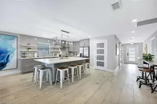 761 99th Ave N, Naples, FL 34108 - Photo 7