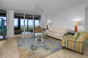 7225 Pelican Bay Blvd, Naples, FL 34108 - Photo 5