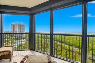 7225 Pelican Bay Blvd, Naples, FL 34108 - Photo 27