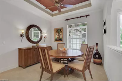 383 Cypress Way W, Naples, FL 34110 - Photo 5