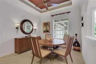 383 Cypress Way W, Naples, FL 34110 - Photo 5