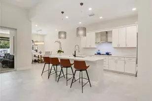 9252 Cayman Dr, Naples, FL 34114 - Photo 11