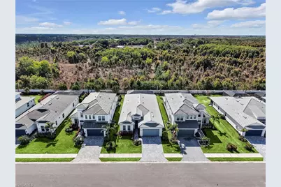 9252 Cayman Dr, Naples, FL 34114 - Photo 39