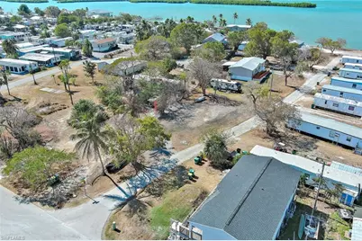 1160 Rewis Dr, Chokoloskee, FL 34138 - Photo 3