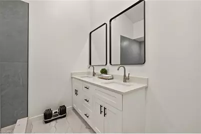 840 Carpenter St E, Lehigh Acres, FL 33974 - Photo 15