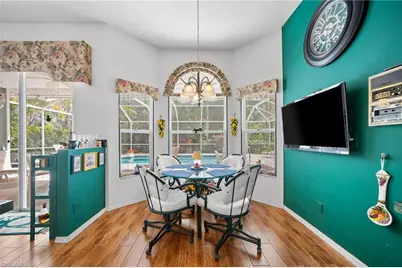 256 Countryside Dr, Naples, FL 34104 - Photo 13