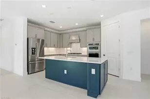 2148 Sequoia Ct, Naples, FL 34120 - Photo 7