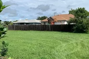 613 Hancock Bridge Pkwy, Cape Coral, FL 33990 - Photo 11