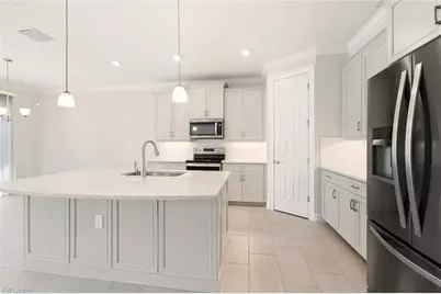 28181 Captiva Shell Loop, Bonita Springs, FL 34135 - Photo 9