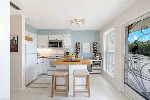 1215 Edington Pl, Marco Island, FL 34145 - Photo 11