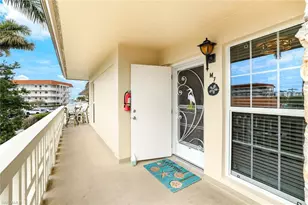 1215 Edington Pl, Marco Island, FL 34145 - Photo 5