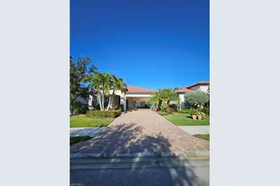 1283 Manado Dr, Naples, FL 34113 - Photo 17