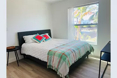 555 14th St N, Naples, FL 34102 - Photo 19