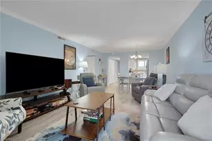 2121 Collier Ave, Fort Myers, FL 33901 - Photo 9