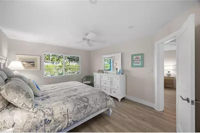 350 Harbour Dr #350, Naples, FL 34103 - Photo 15