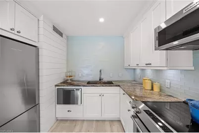 350 Harbour Dr #350, Naples, FL 34103 - Photo 13