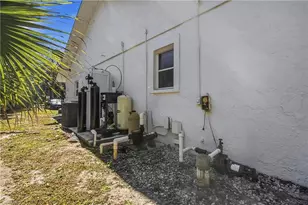 6051 Lancewood Way, Naples, FL 34116 - Photo 35