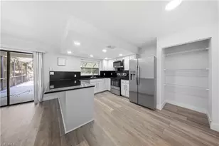 6051 Lancewood Way, Naples, FL 34116 - Photo 7