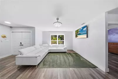 6051 Lancewood Way, Naples, FL 34116 - Photo 5