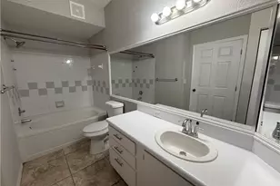 11571 Villa Grand, Fort Myers, FL 33913 - Photo 7