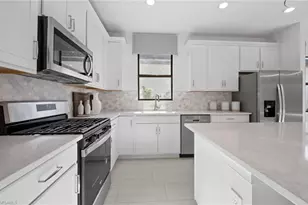 2119 Freemont Way, Naples, FL 34120 - Photo 3