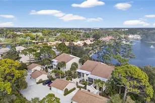 15470 Cedarwood Ln, Naples, FL 34110 - Photo 5