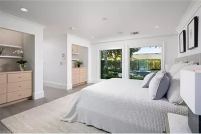 512 Neapolitan Ln, Naples, FL 34103 - Photo 15