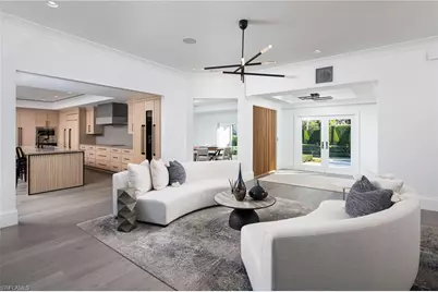 512 Neapolitan Ln, Naples, FL 34103 - Photo 7