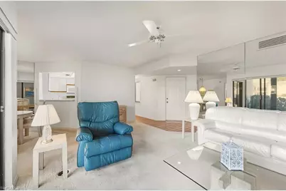 613 Beachwalk Cir #J-102, Naples, FL 34108 - Photo 5